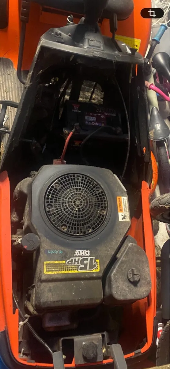 Ride on mower - Image 2