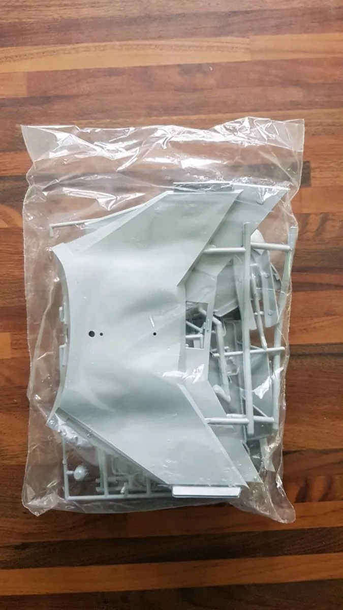 RARE! 1968 Star Trek Klingon Battle Cruiser Model - Image 4