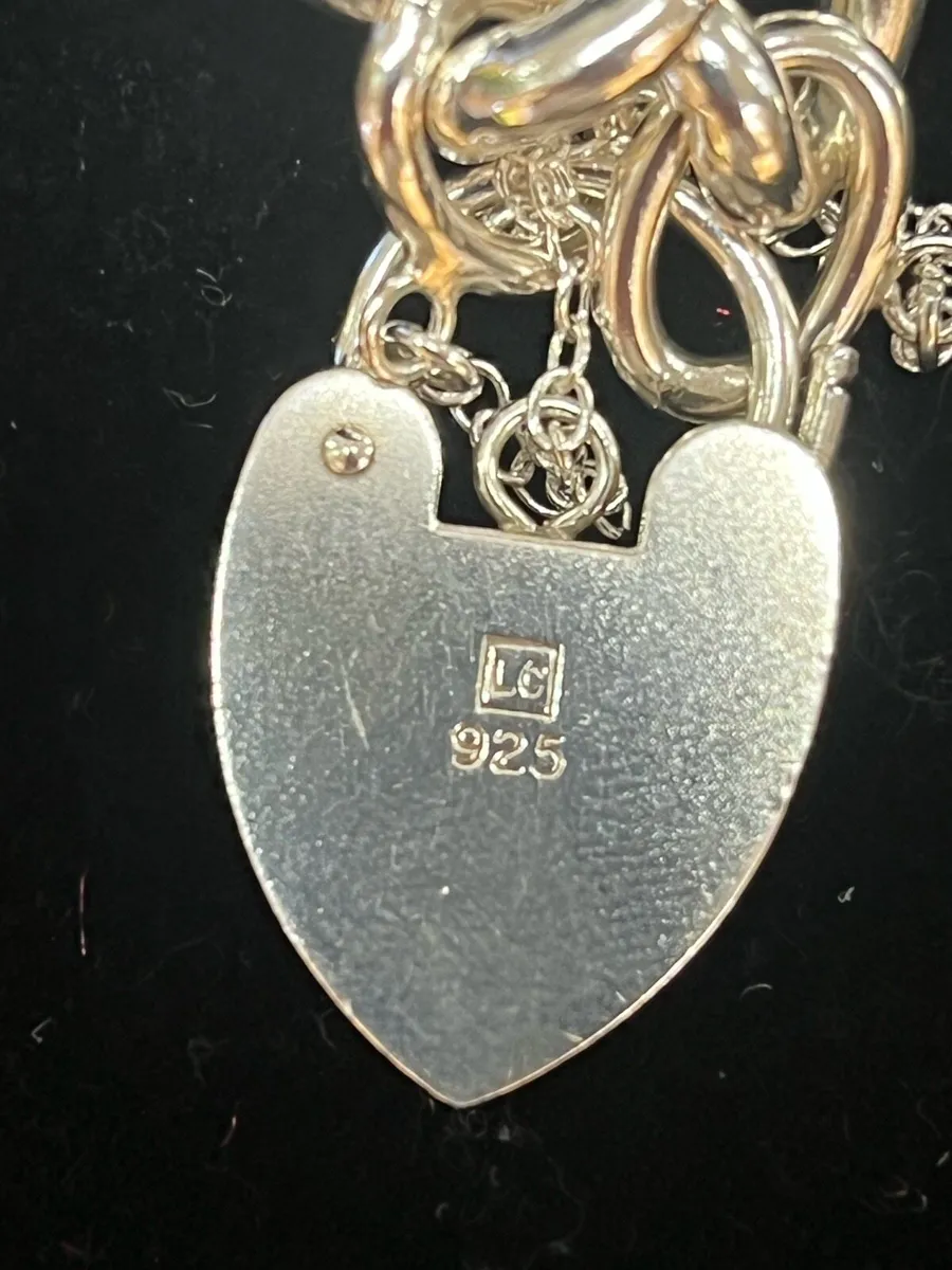Silver chain bracelet with heart locket charm. - Image 3