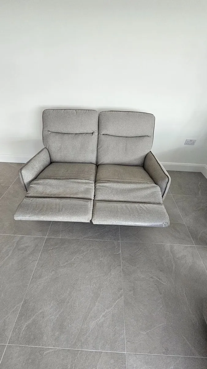 2 Seater Sofa - Image 3