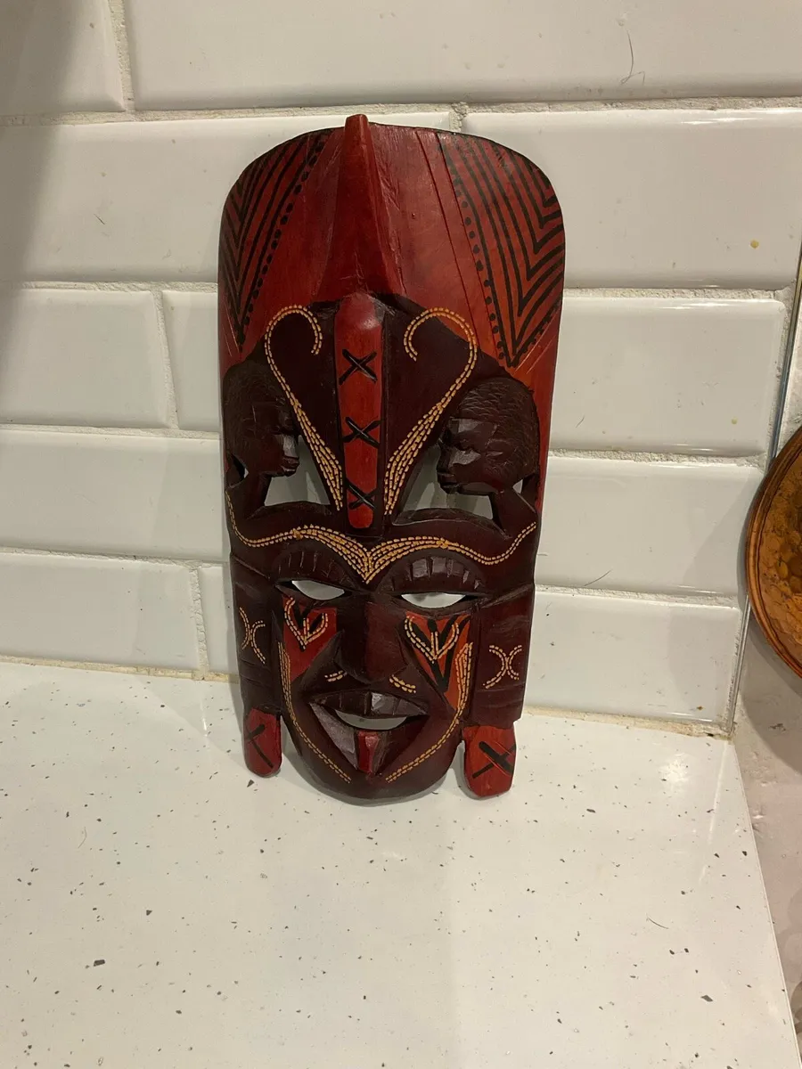 African Hand Carved Mask - Image 2