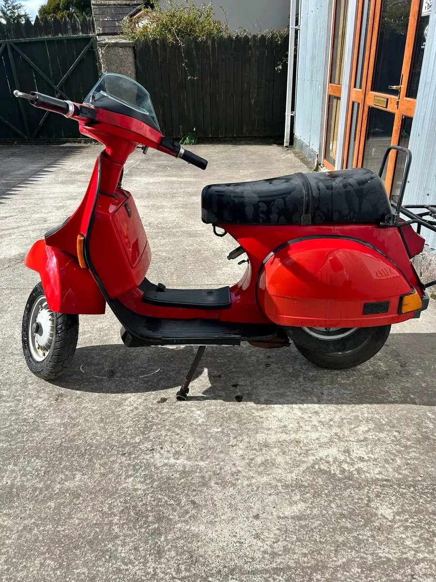 1987 Vespa T5 125 , original paint - Image 4
