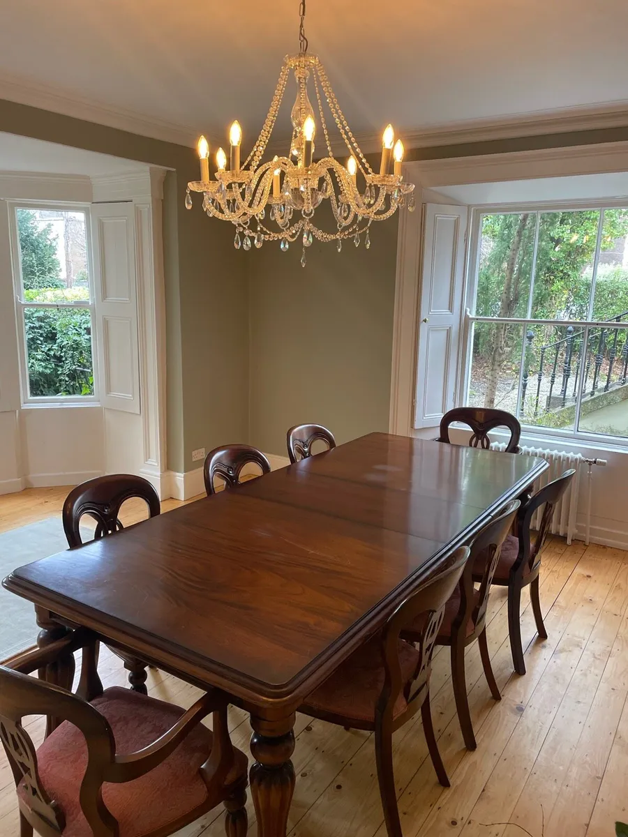 Large extendable wood dining table, 8 chairs - Image 3