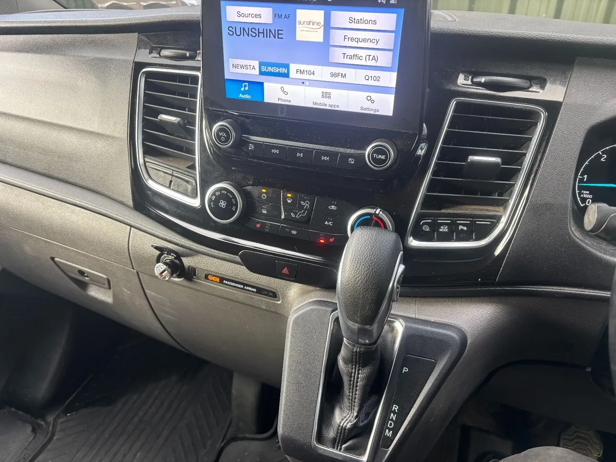 Ford Transit Custom 2022 - Image 4