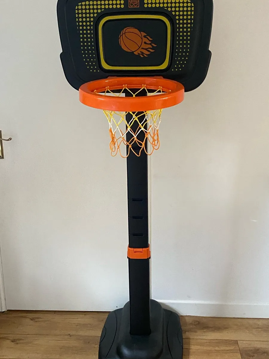 Basketball hoop - Image 2