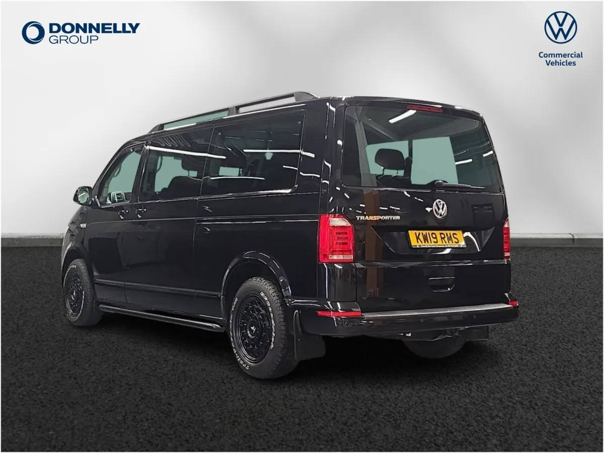 Volkswagen Transporter Shuttle T30 Swb Diesel SE - Image 3