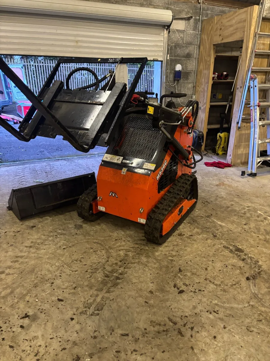 Mini Skidsteer - Image 3