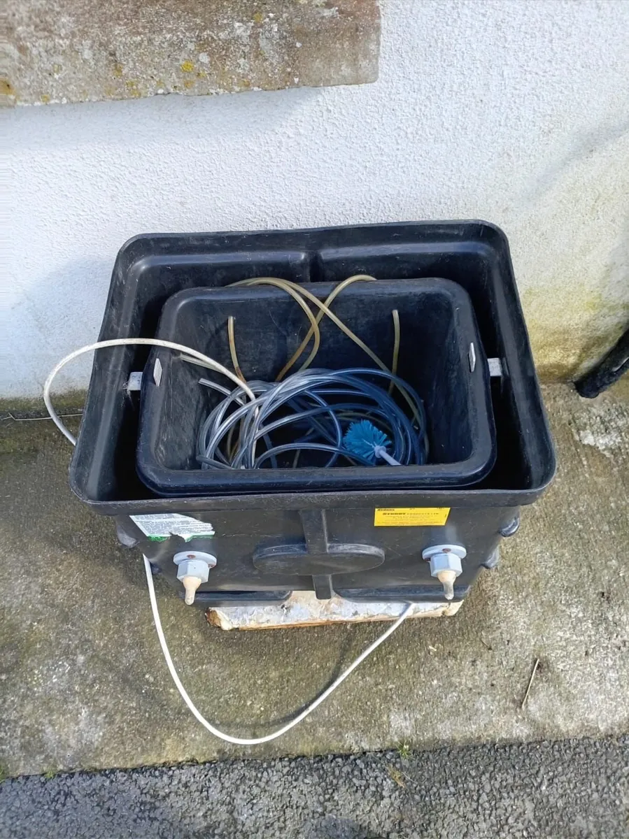 Pet lamb feeder - Image 3