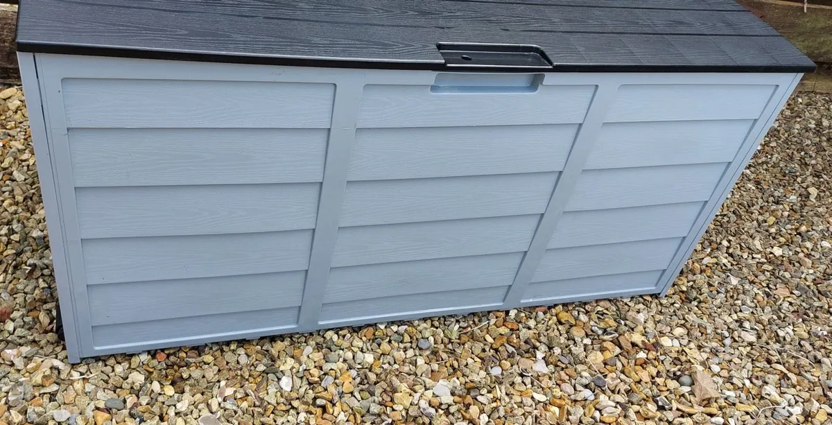 Outdoor Decking Patio Storage Box - Image 1