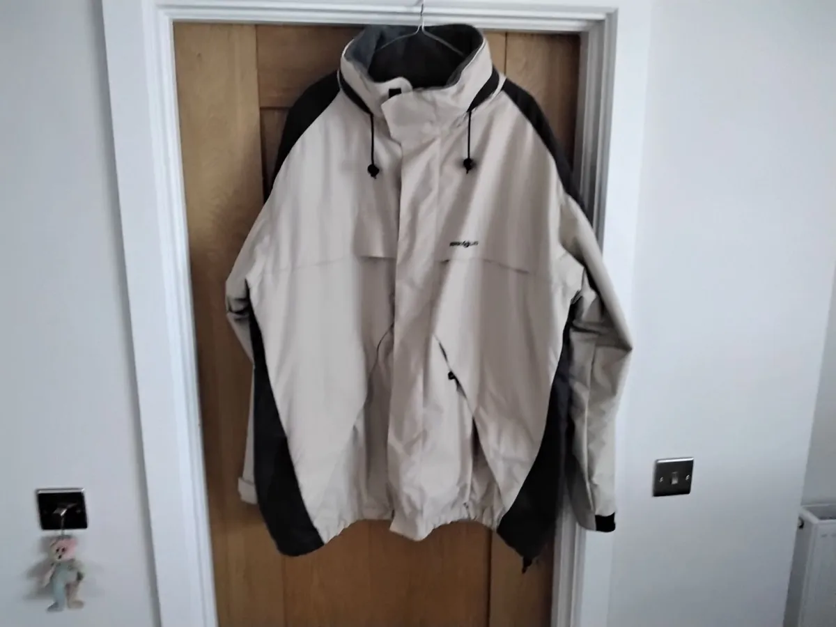 Sailing jacket - Image 1