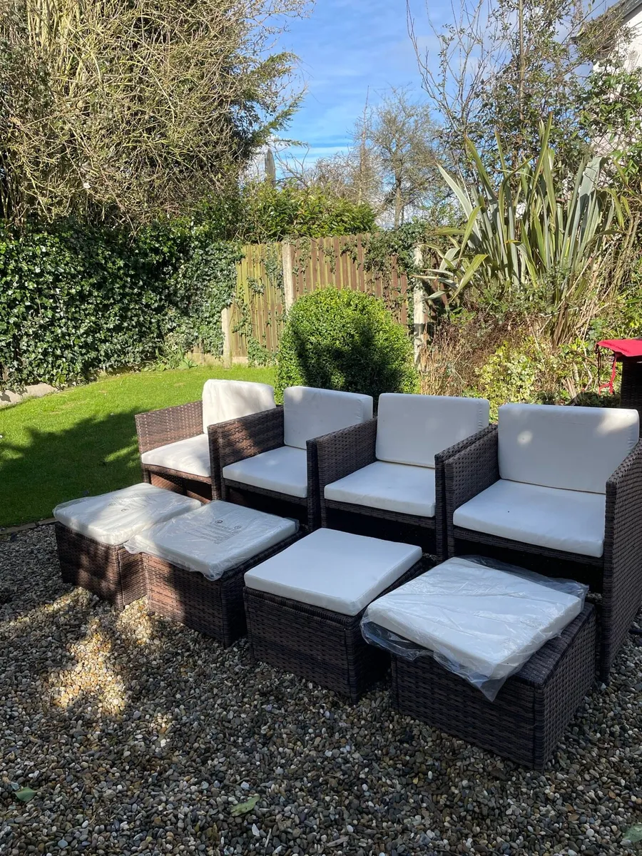 Rattan 9 piece patio set - Image 4