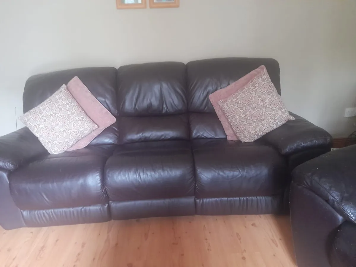 3 Piece Suite with Recliners - Image 1