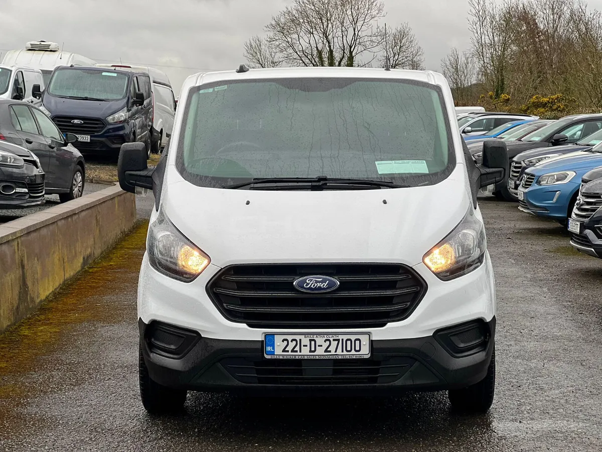Ford Transit Custom 2022 - Image 2