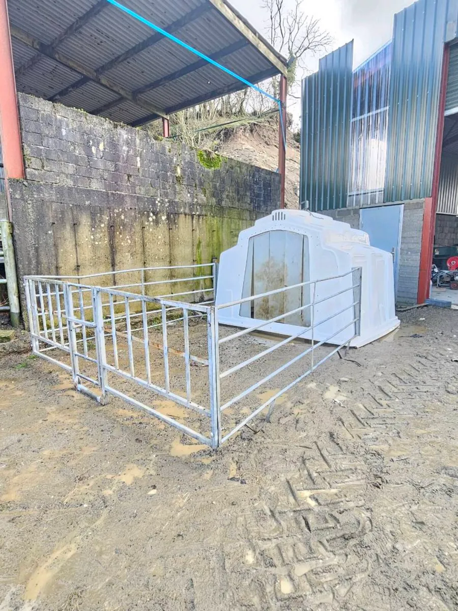 Agri Plastic Calf Hut - Image 3