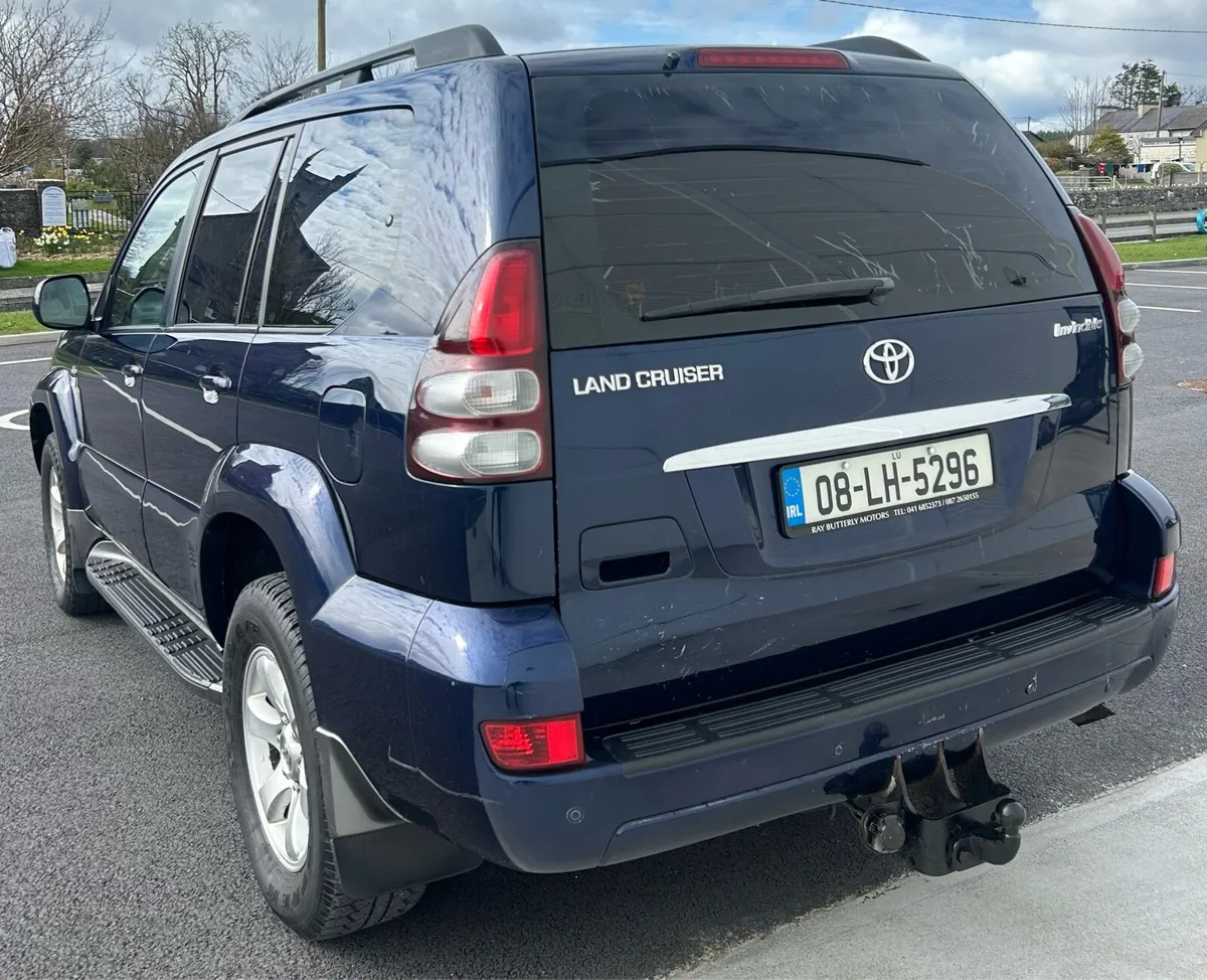 2008 Landcruiser LC5 model - Image 3