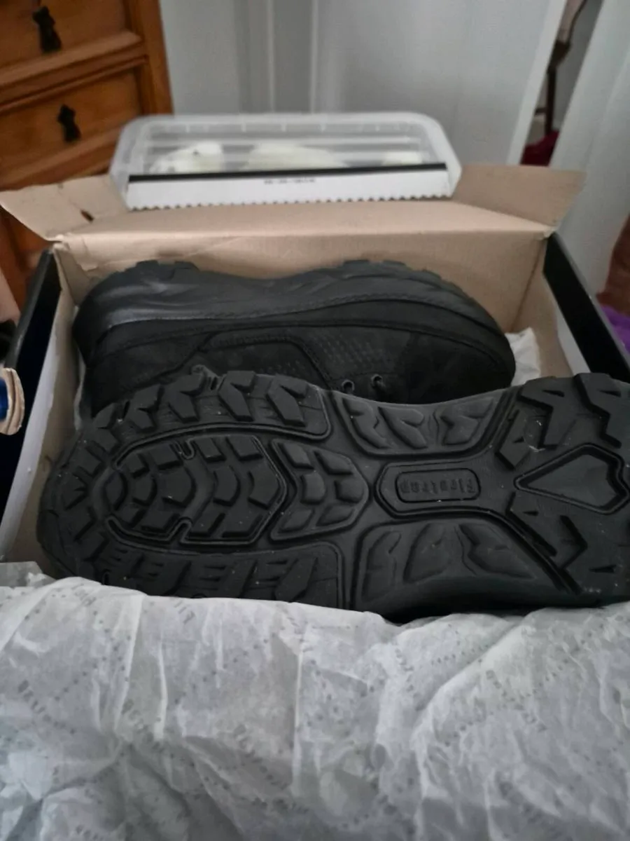 FIRETRAP HIKER BOOTS - Image 3