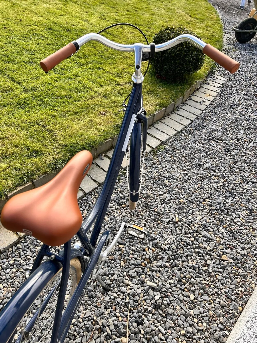 Veloretti Women's City Bike - Image 2