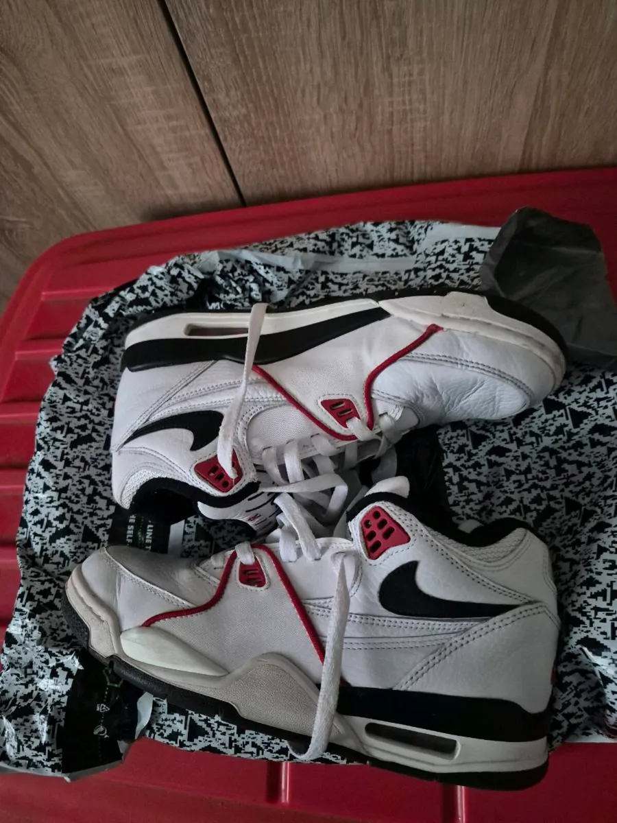 AIR FLIGHT TRAINERS - Image 3