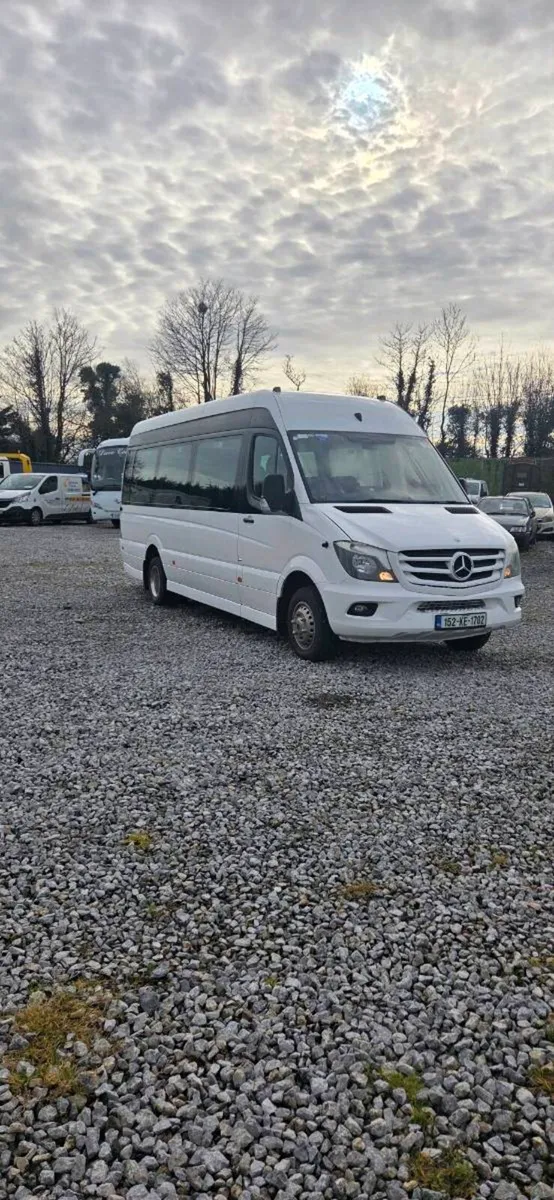 Mercedes sprinter 16 seats - Image 3