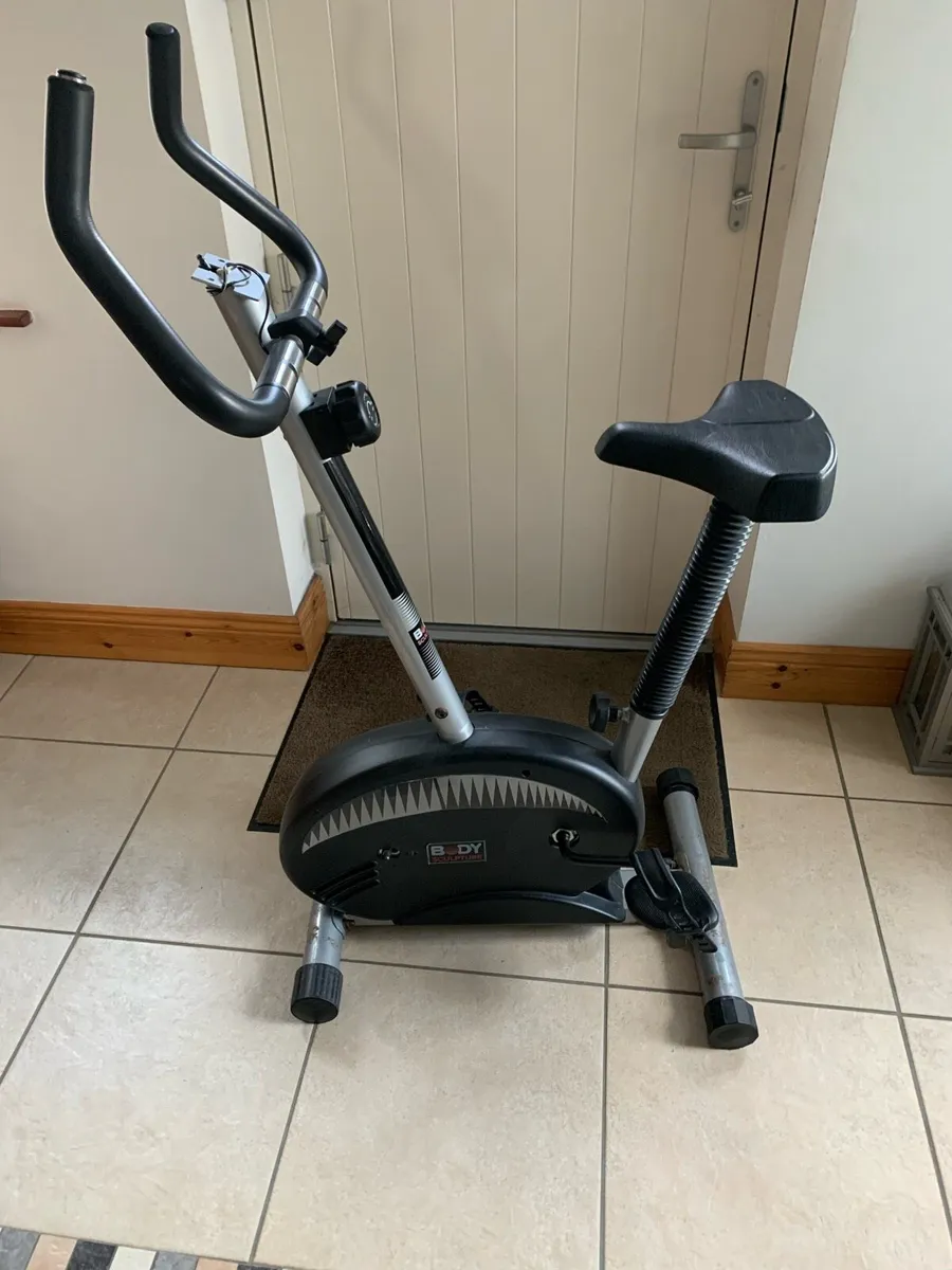 Exercise bike - Image 2