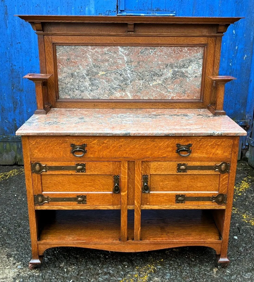 Arts & Crafts Oak Washstand - Image 1