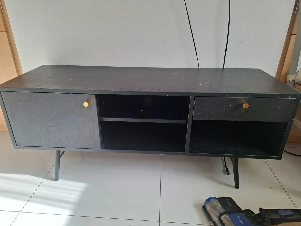 Tv cabinet - Image 1