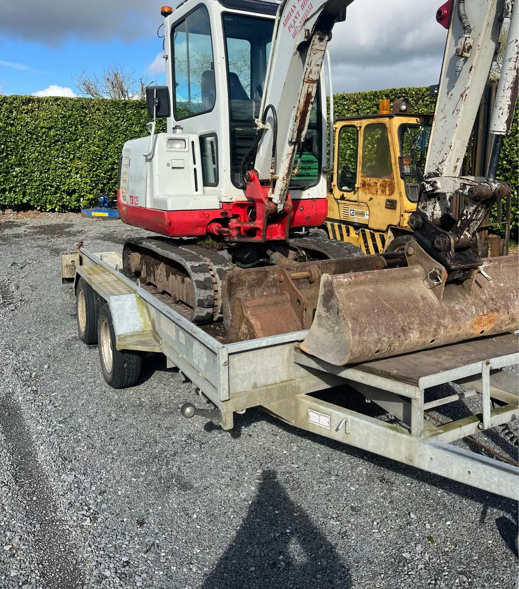 Takeuchi 125 - Image 1