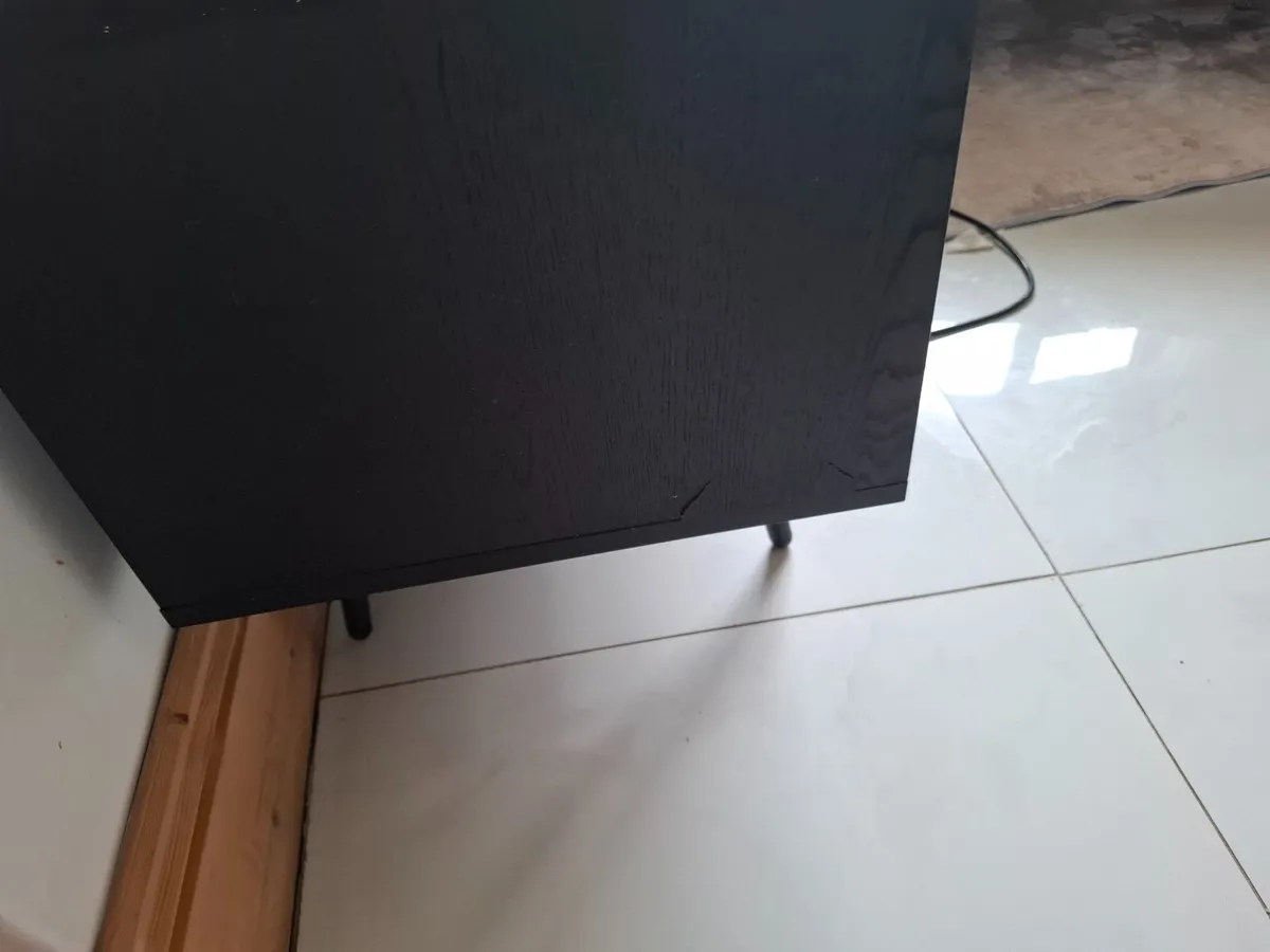 Tv cabinet - Image 2