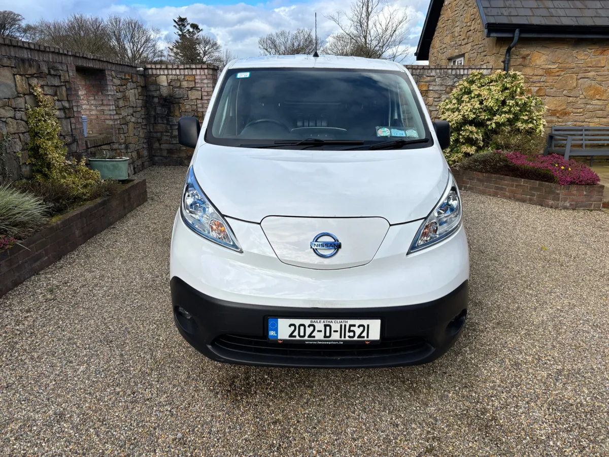 2020 Nissan NV 200 sv 40 kw 6800 inc vat. - Image 1