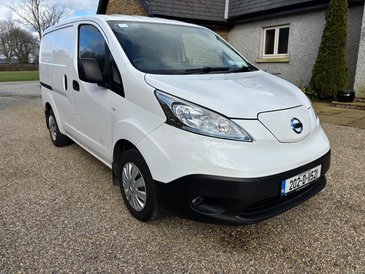 2020 Nissan NV 200 sv 40 kw 6800 inc vat. - Image 2