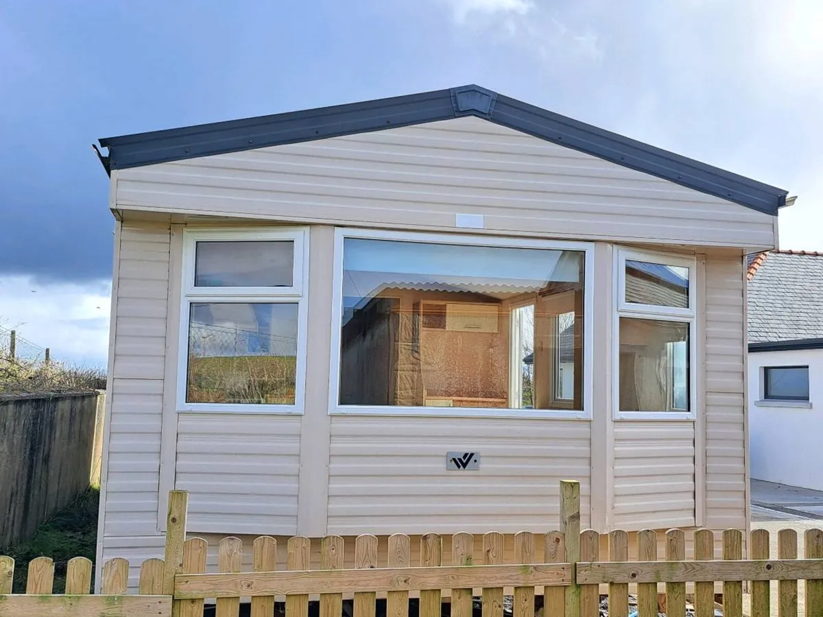 Mobile Home - Image 1