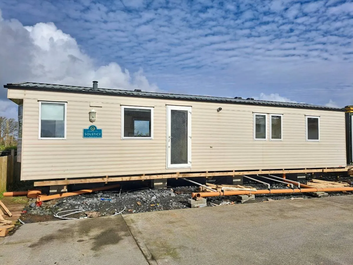 Mobile Home - Image 3