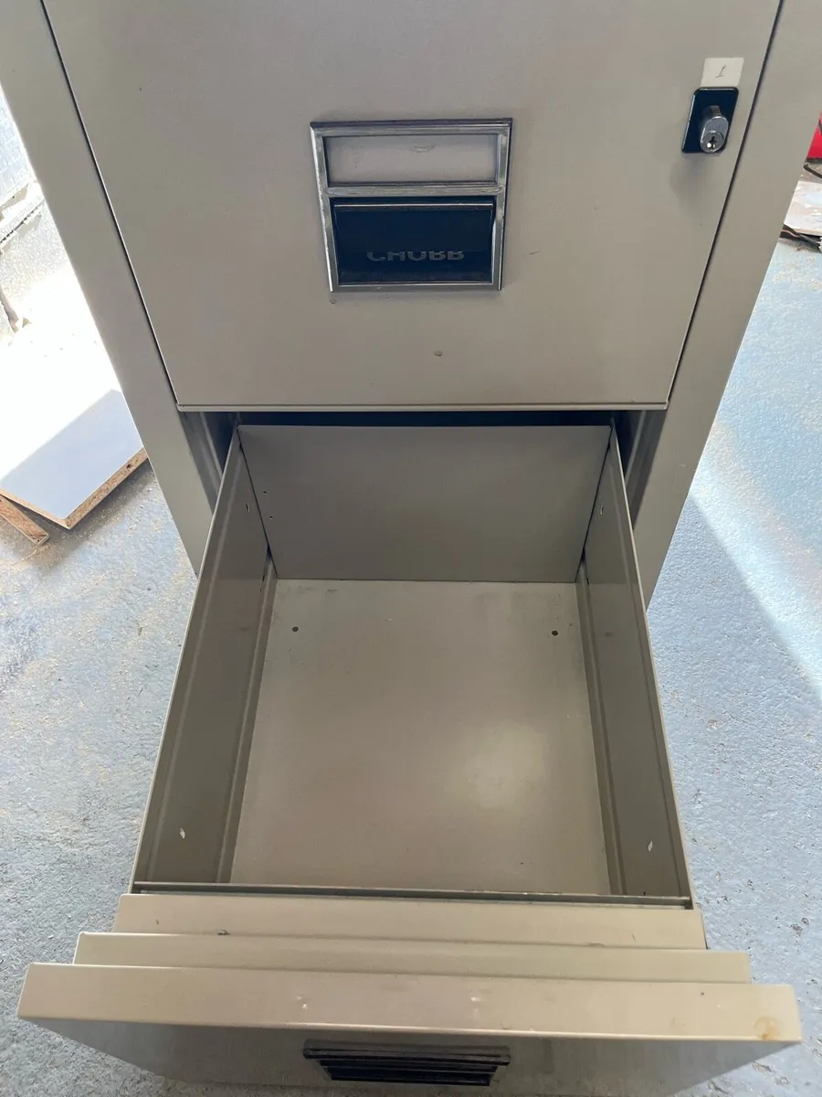 Fireproof 2 drawer cabinet - Image 3