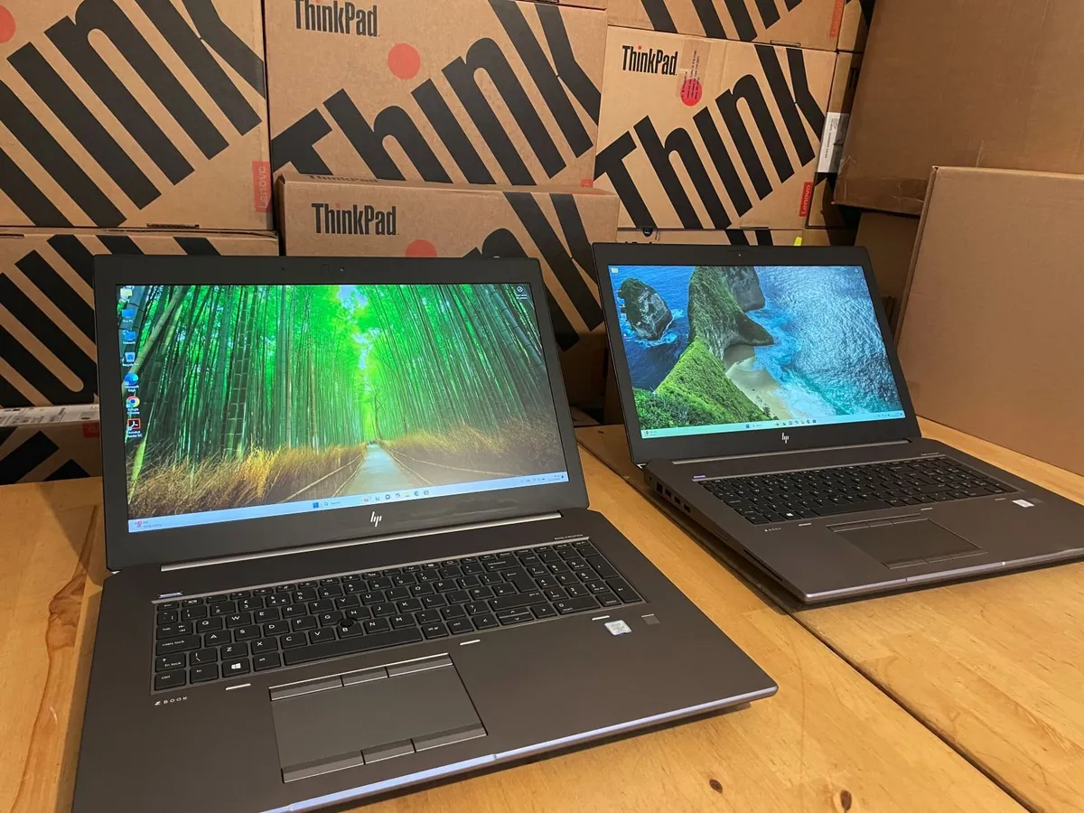 HP zBook 17 Workstations-Hex i7-6GB Graphics-Deliv - Image 2