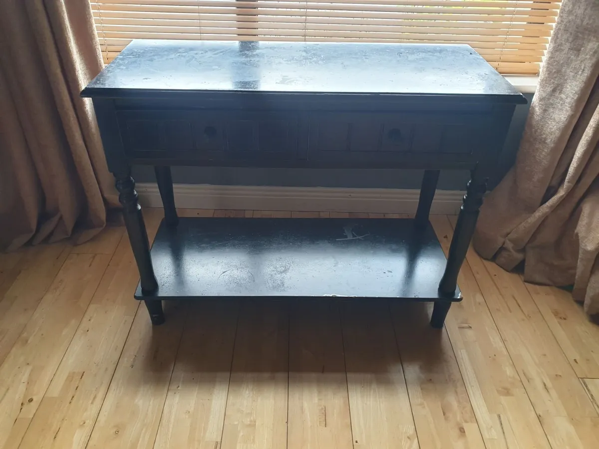 Console Table - Image 1