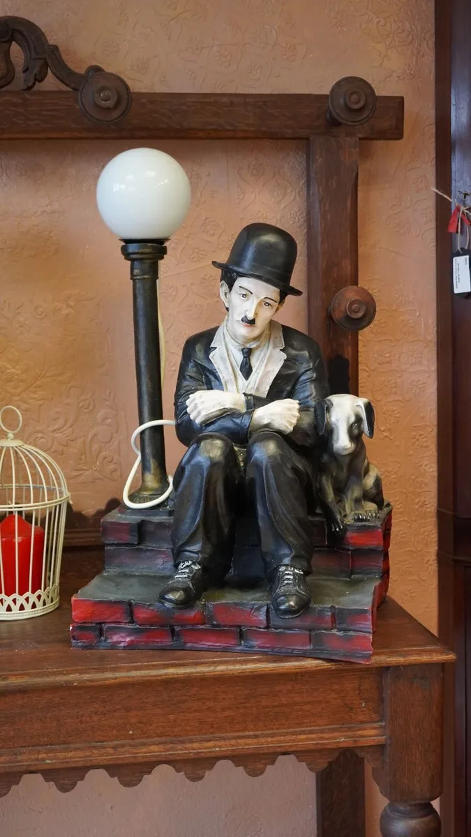 Charlie Chaplin Lamp - Image 1