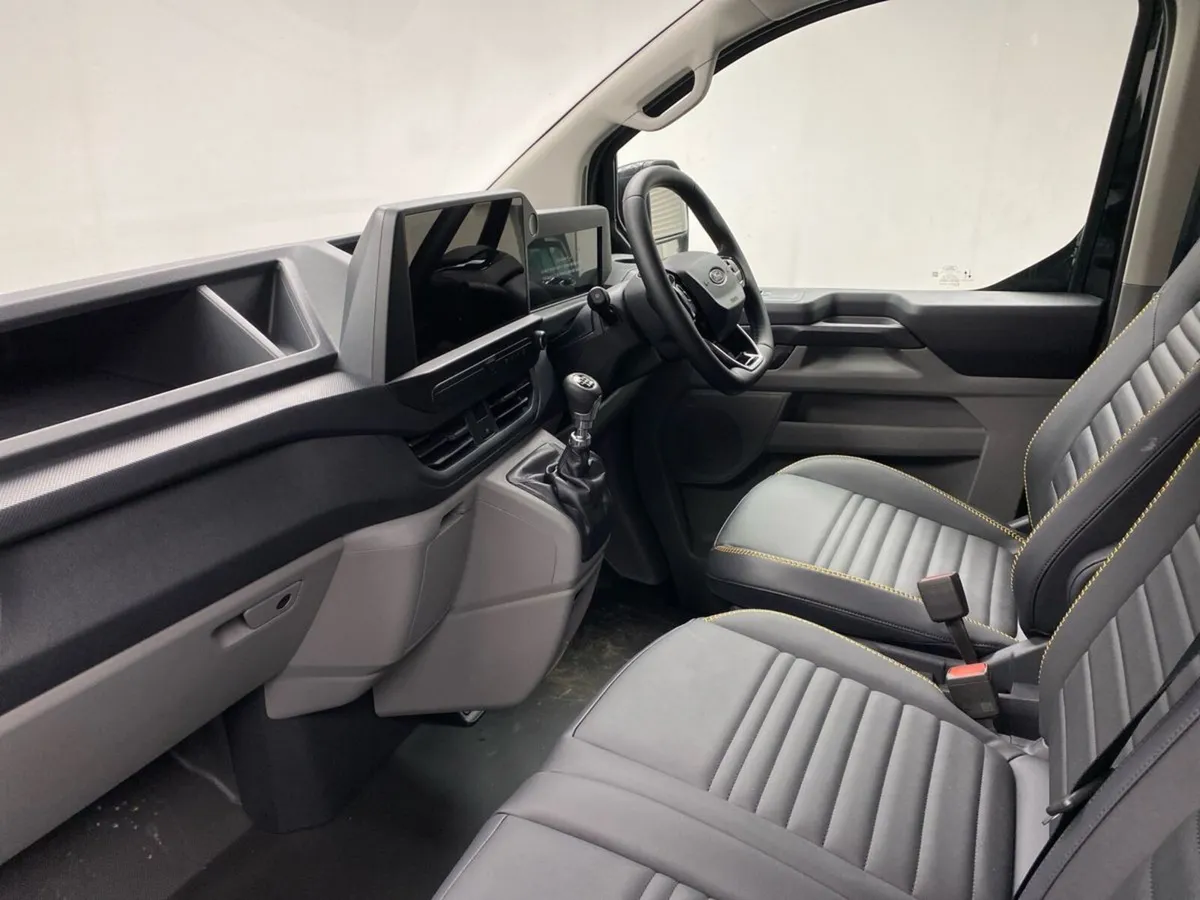 Ford Transit Custom Transit Custom Trail 320 L2 H1 - Image 3