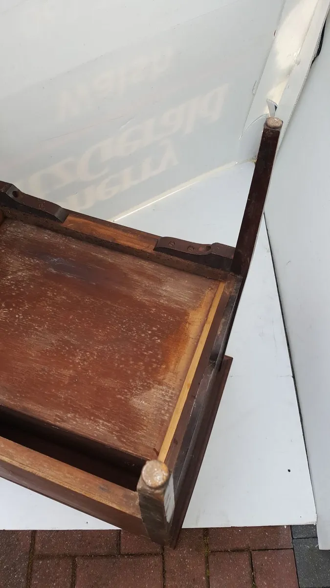 Chest of drawers - Image 2