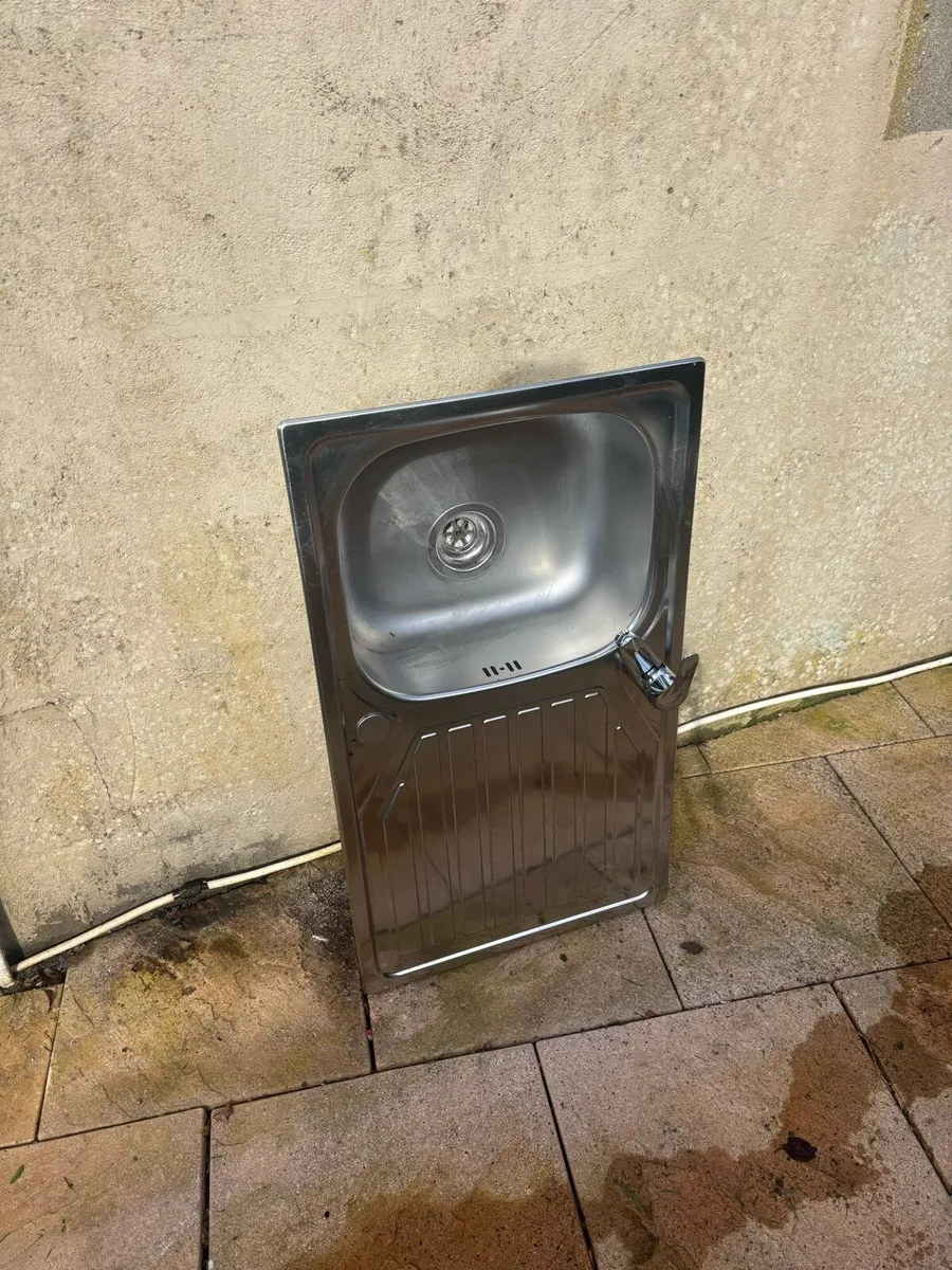 kitchen sink - Image 2