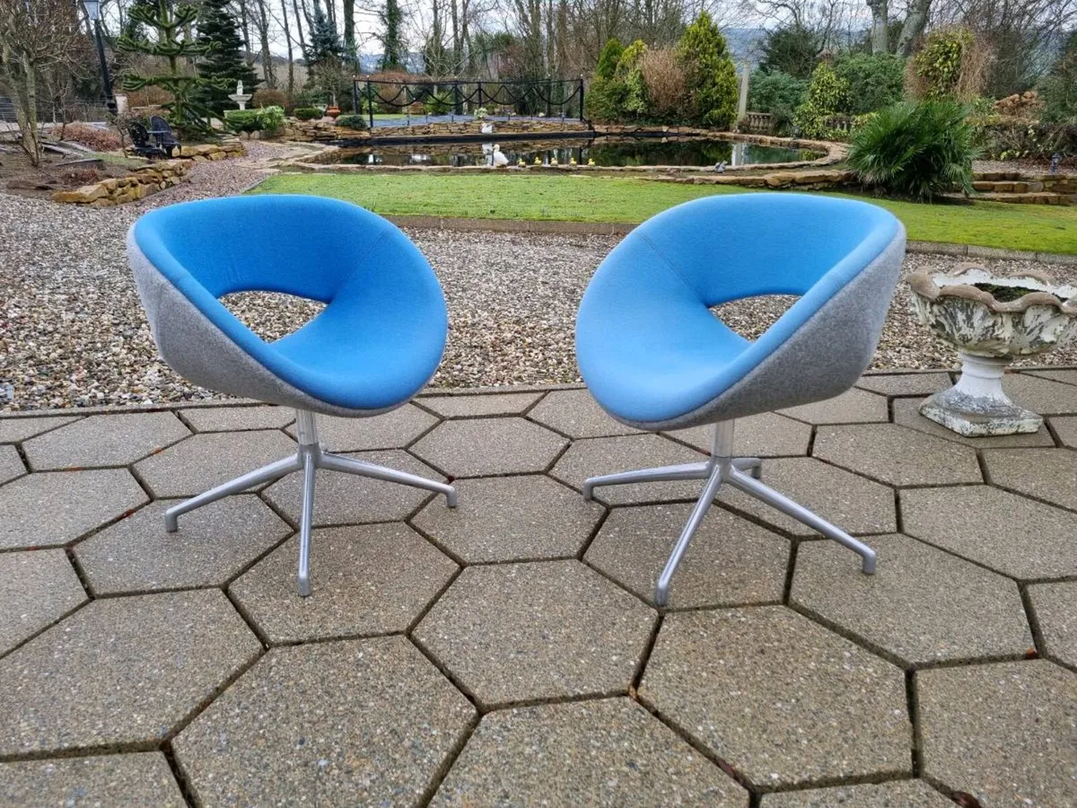 Pair Of Boss Design Reception Chairs. - Image 2