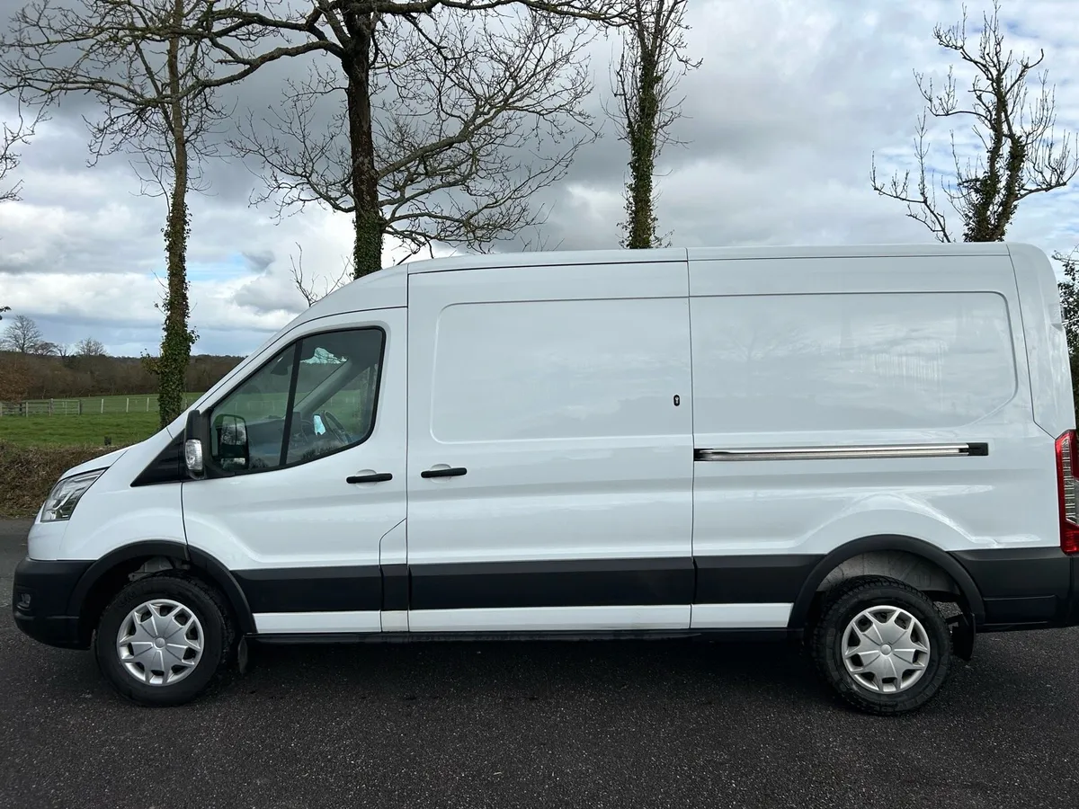 Ford Transit - Image 4