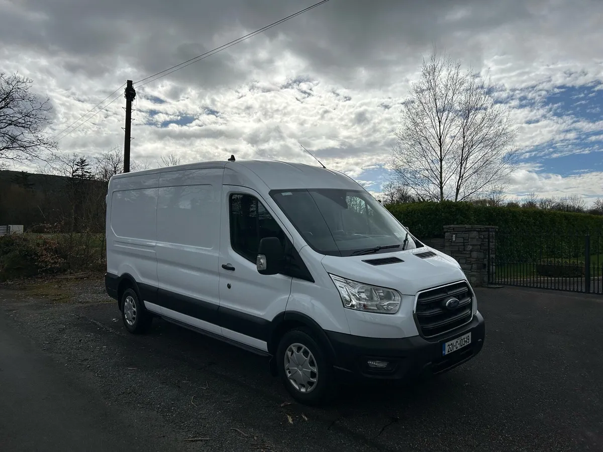 Ford Transit - Image 2
