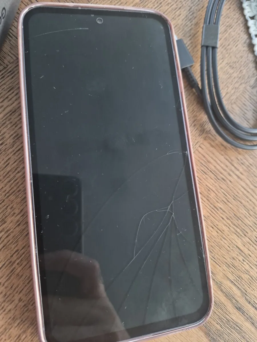 Samsung S23 FE - Image 1