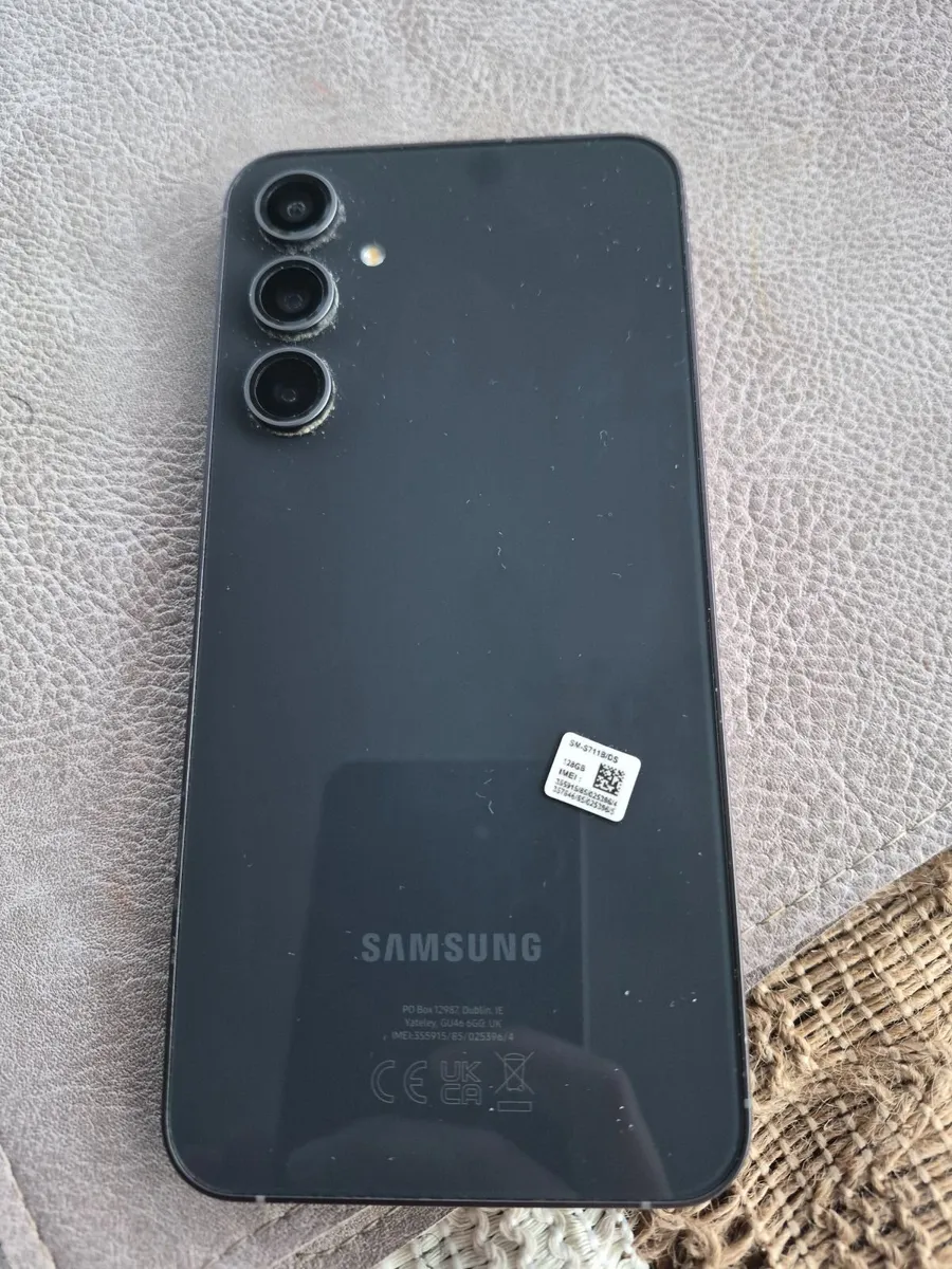 Samsung S23 FE - Image 4