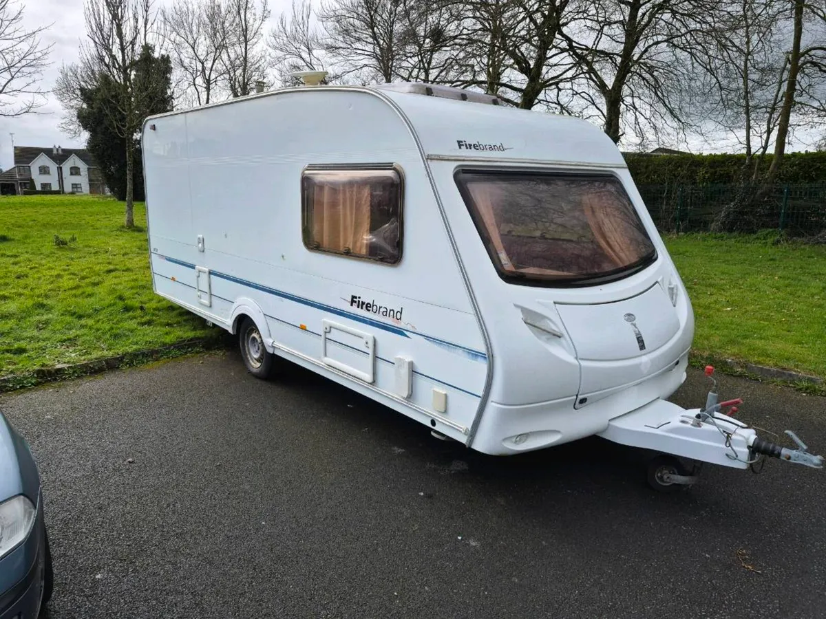 Sterling Firebrand 5 berth - Image 4