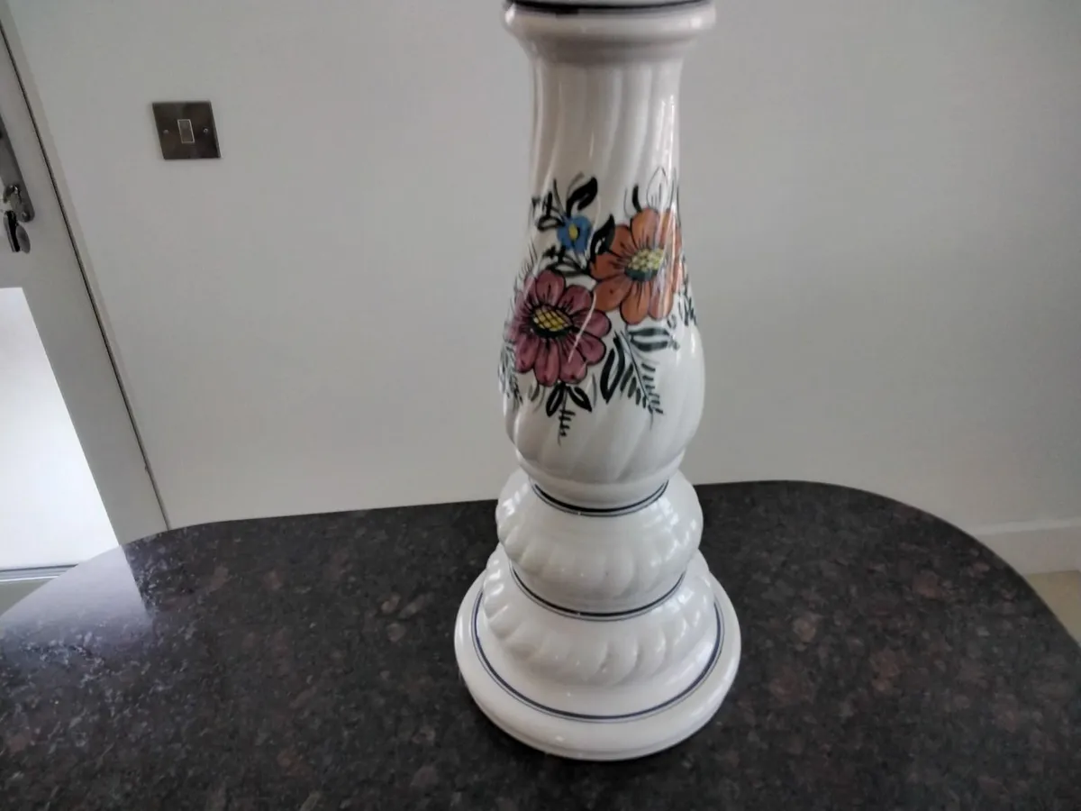 Jardiniere and stand - Image 1