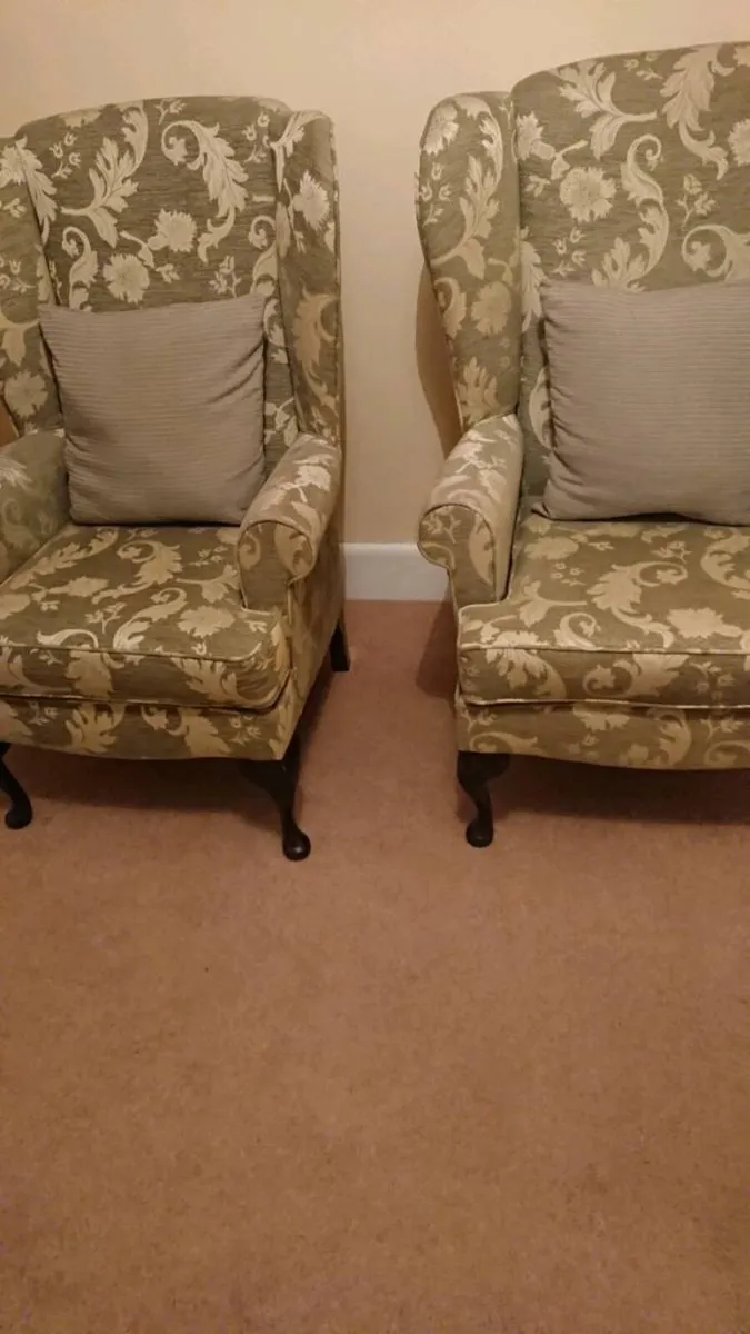 2 Queen Ann style chairs
