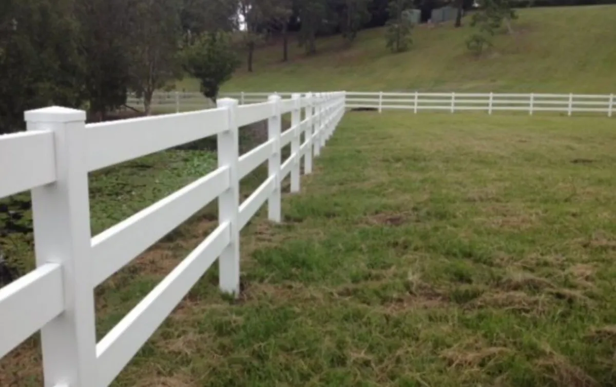Horse Fencing & Gates - Image 4