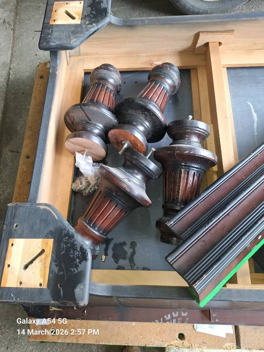 Snooker Table 8ft by 4ft - Image 4