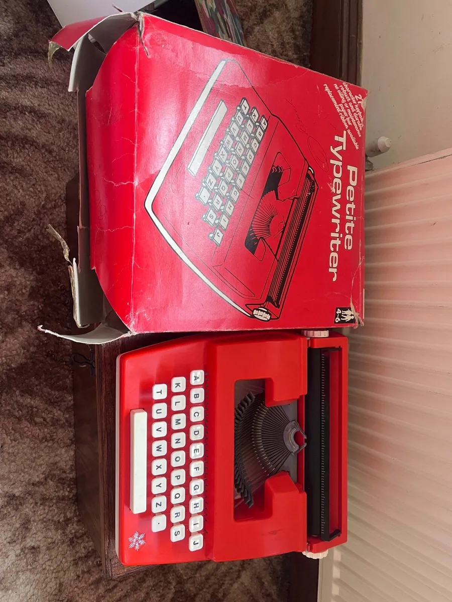 Children’s vintage toy type writer 1984 - Image 2